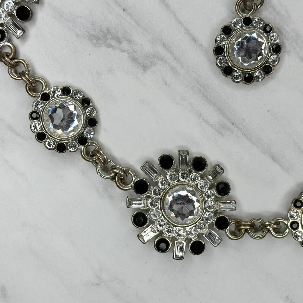 White House Black Market Rhinestone Chain Belt XS/S ✨